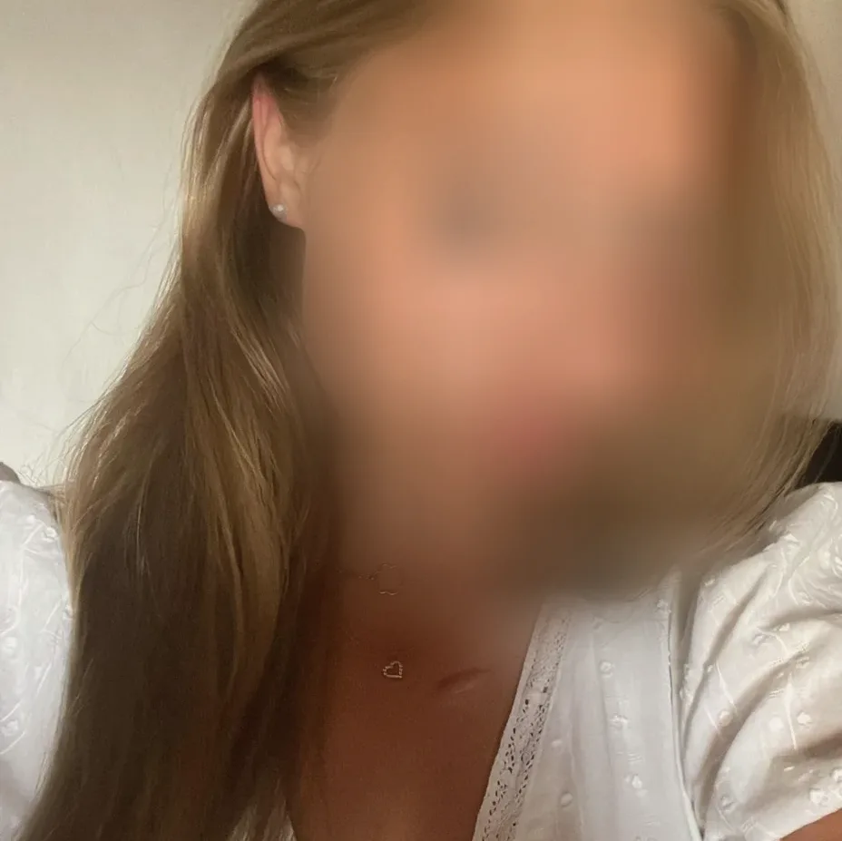 Jana, 19