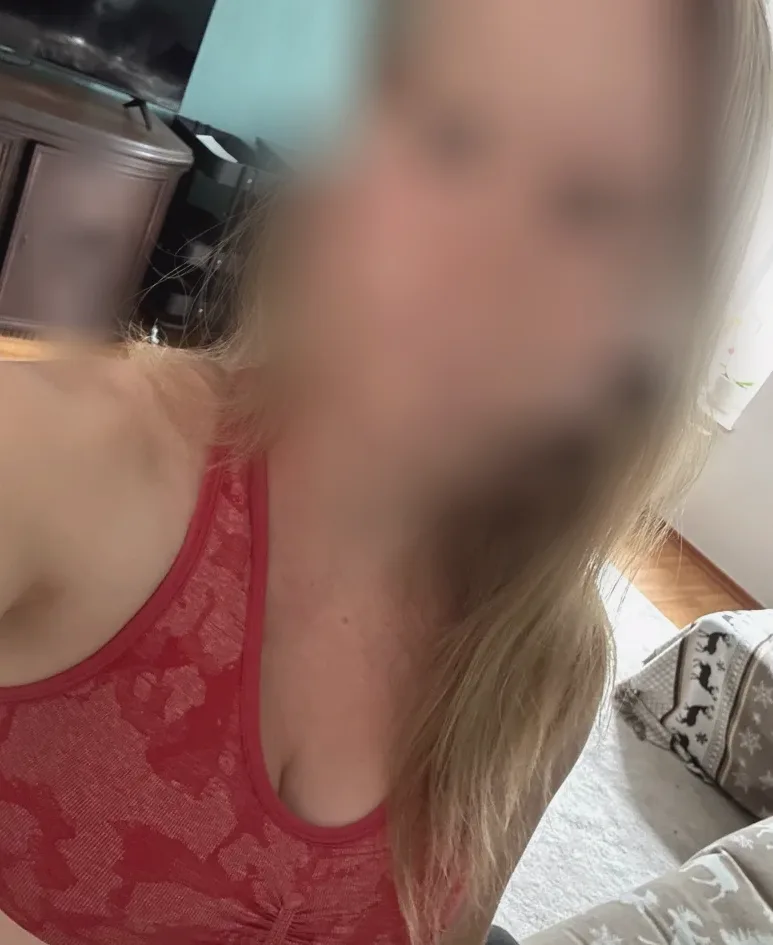Jessica, 30
