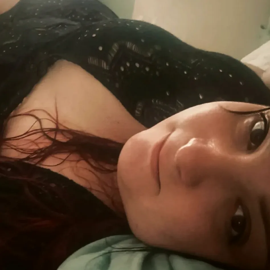Juliane, 33