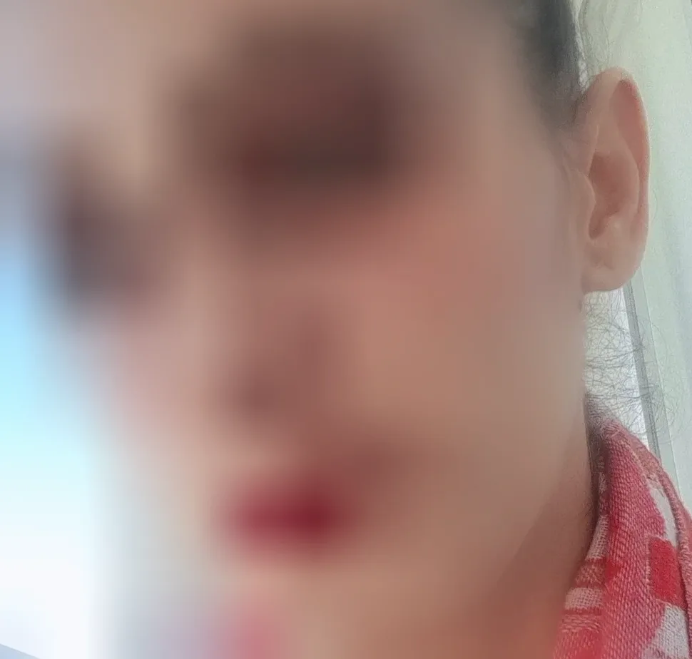 Saskia, 37
